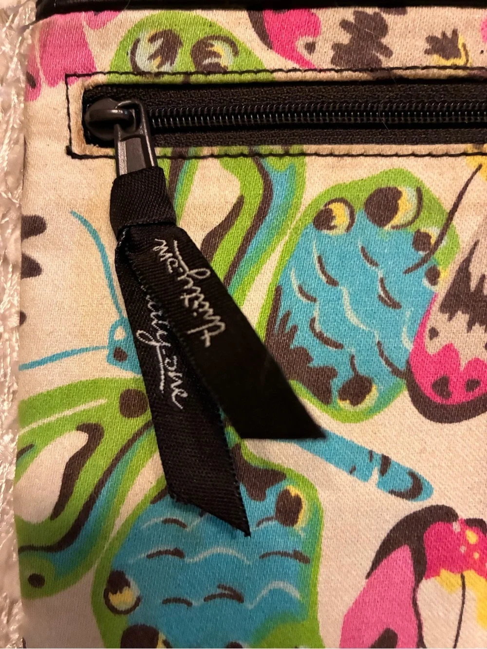 Thirty-One Grab & Go Wristlet Eye Glass Pouch Multi-Color Butterfly Pattern